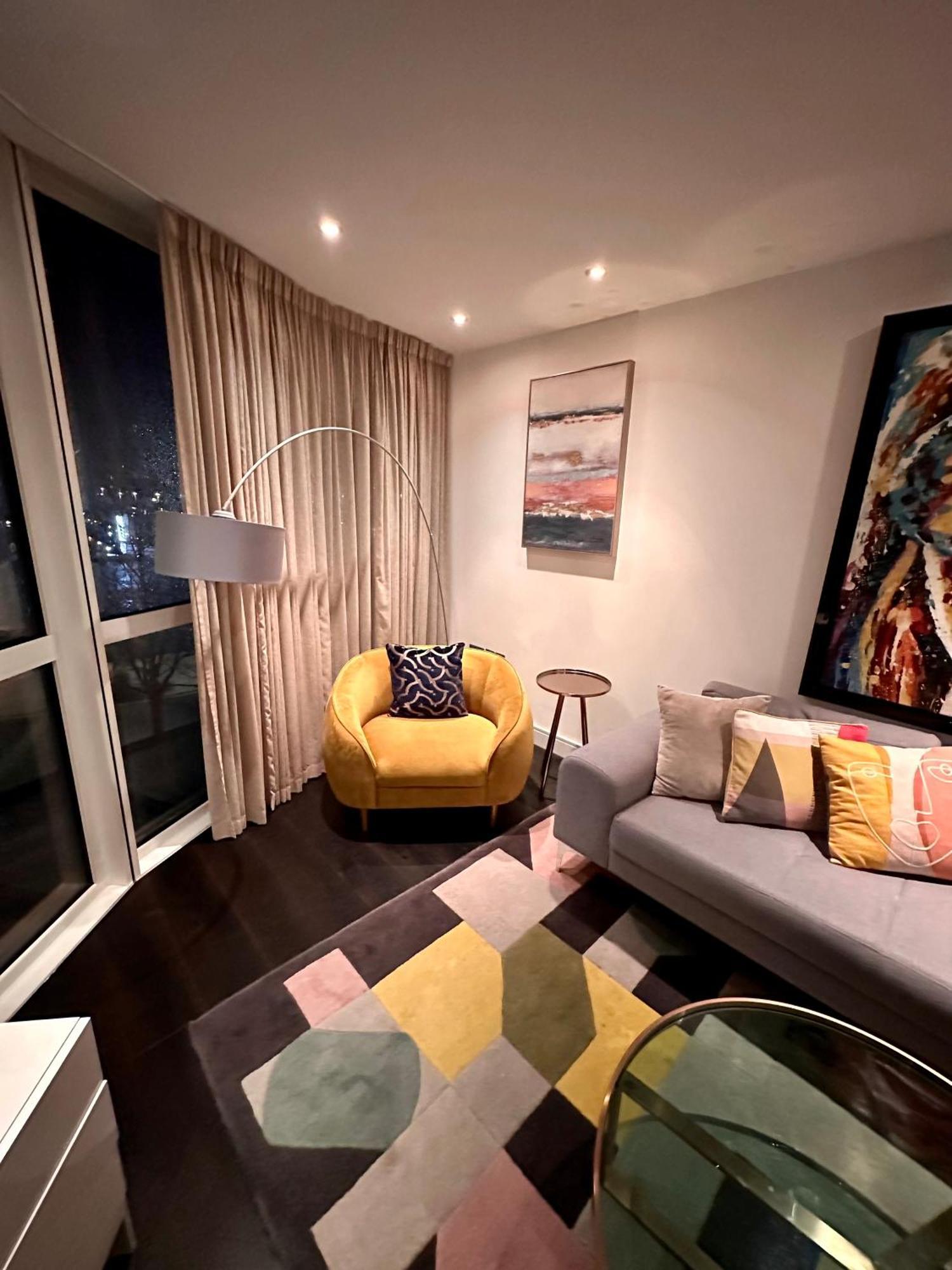 Gunwharf Quays Harbour Apartments Портцмаус Экстерьер фото