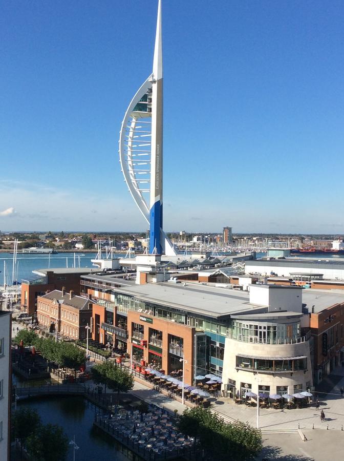 Gunwharf Quays Harbour Apartments Портцмаус Экстерьер фото
